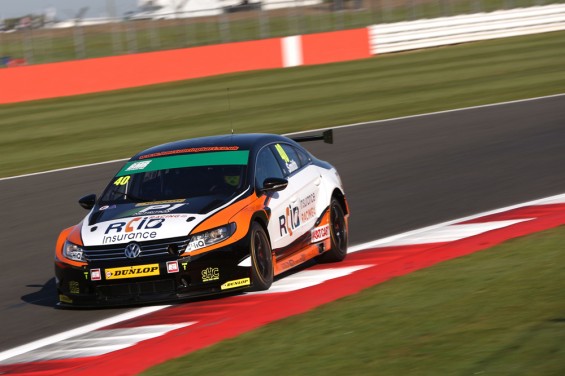 Smith continues his Silverstone podium run